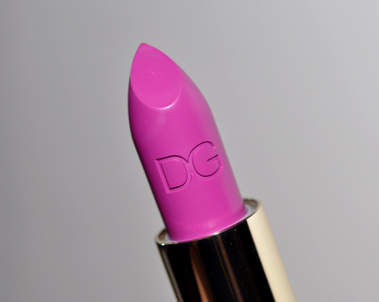 dolce-gabbana-the-lipstick-shine-lipstick-in-violet-100 Radiant Orchid, Pantone Color of the Year 2014 